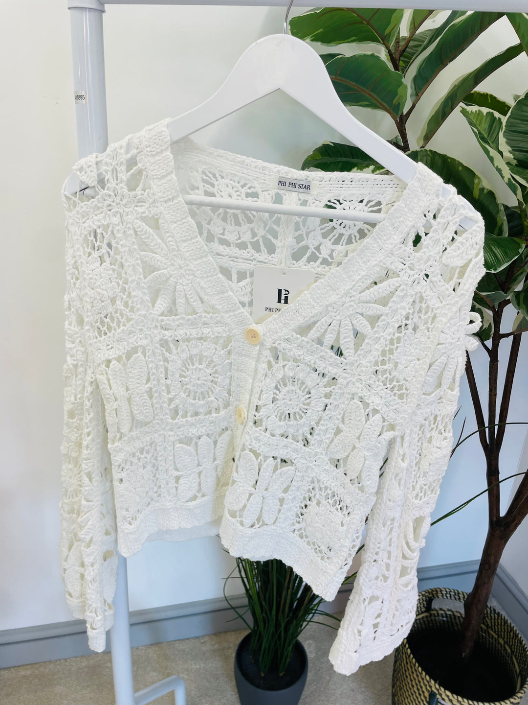 The PAULO crochet cardigan - 2 colours