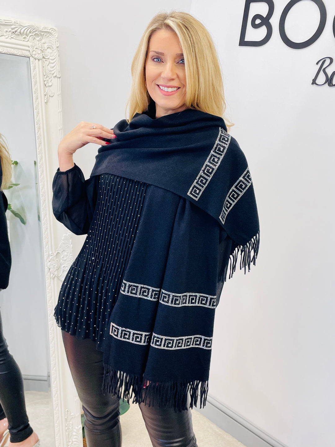 The OLA black scarf wrap