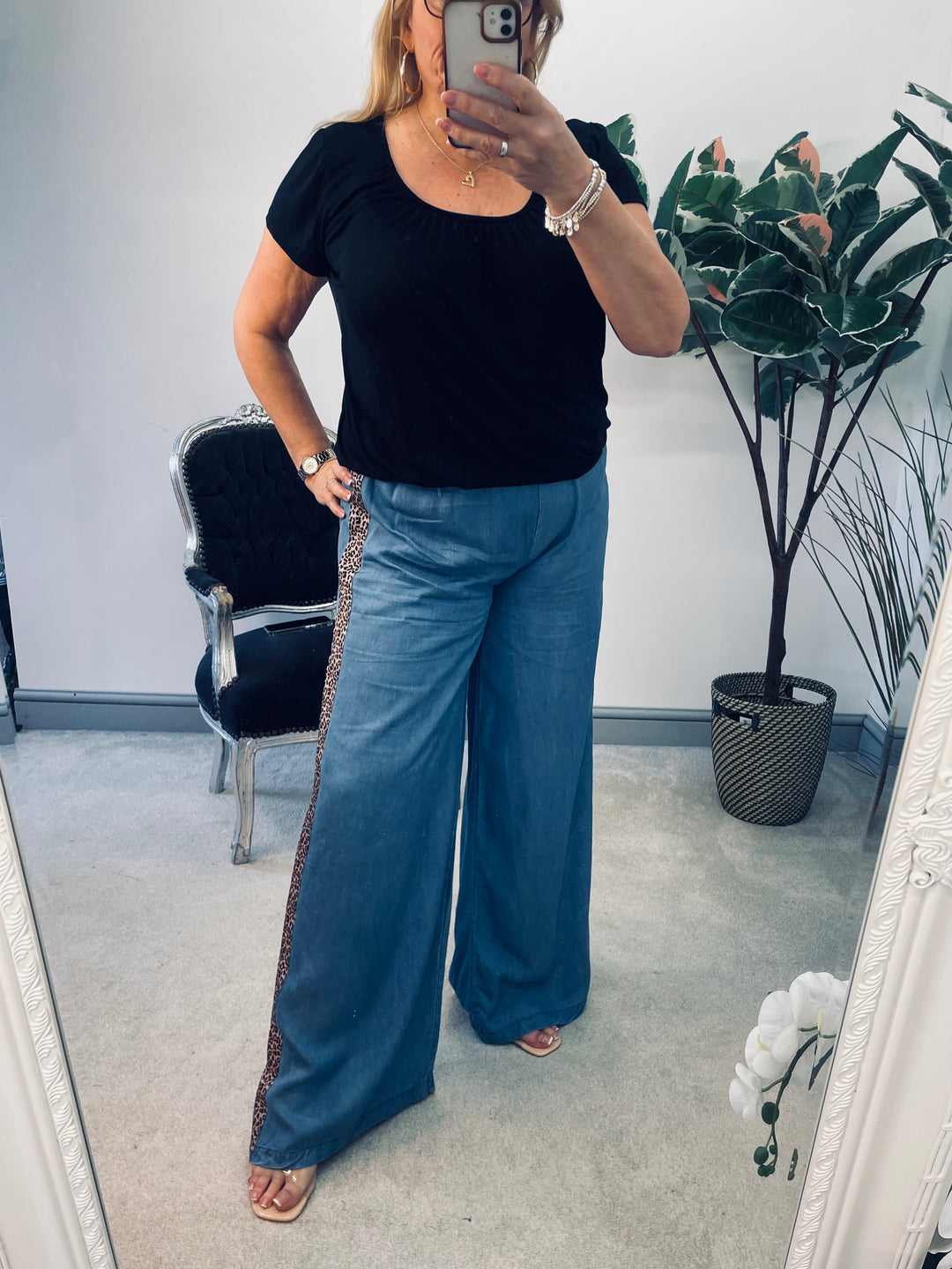 The JASMINE chambray wide leg trousers