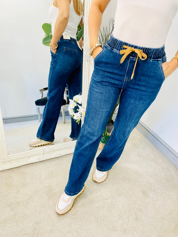 The PENELOPE wide leg joggy jeans - size 10 only