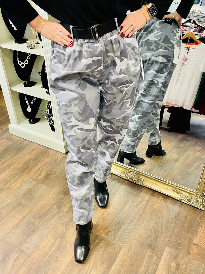 The NICKI camouflage magic trousers - 3 colours