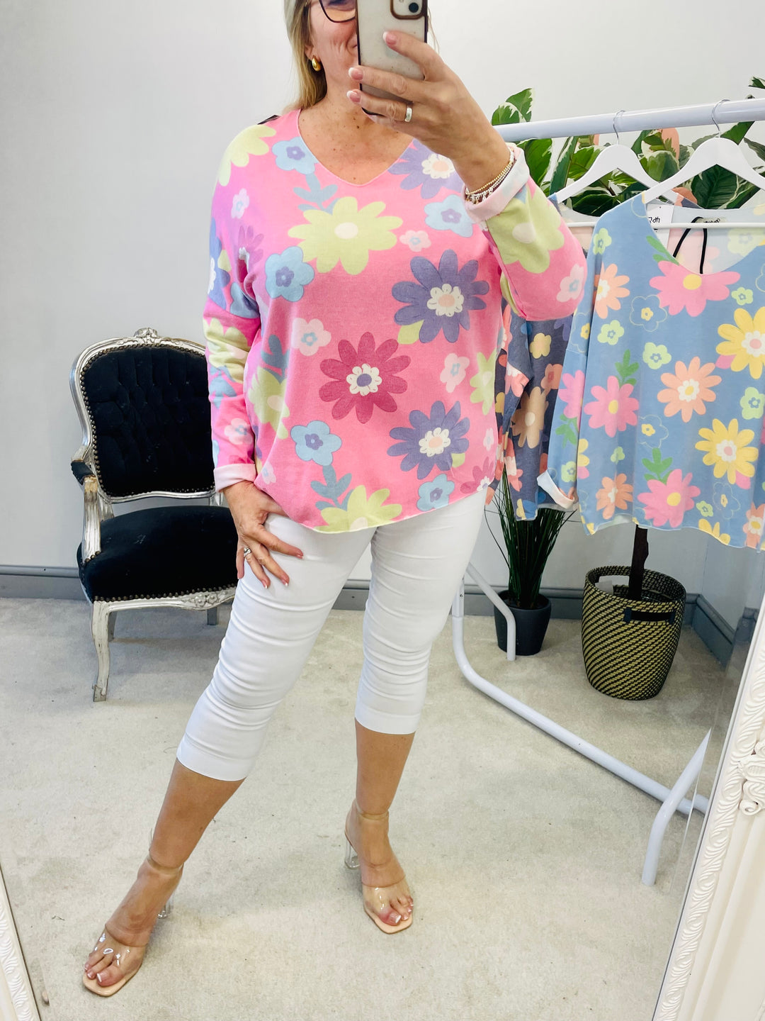 The LEAH flower top - 3 colours