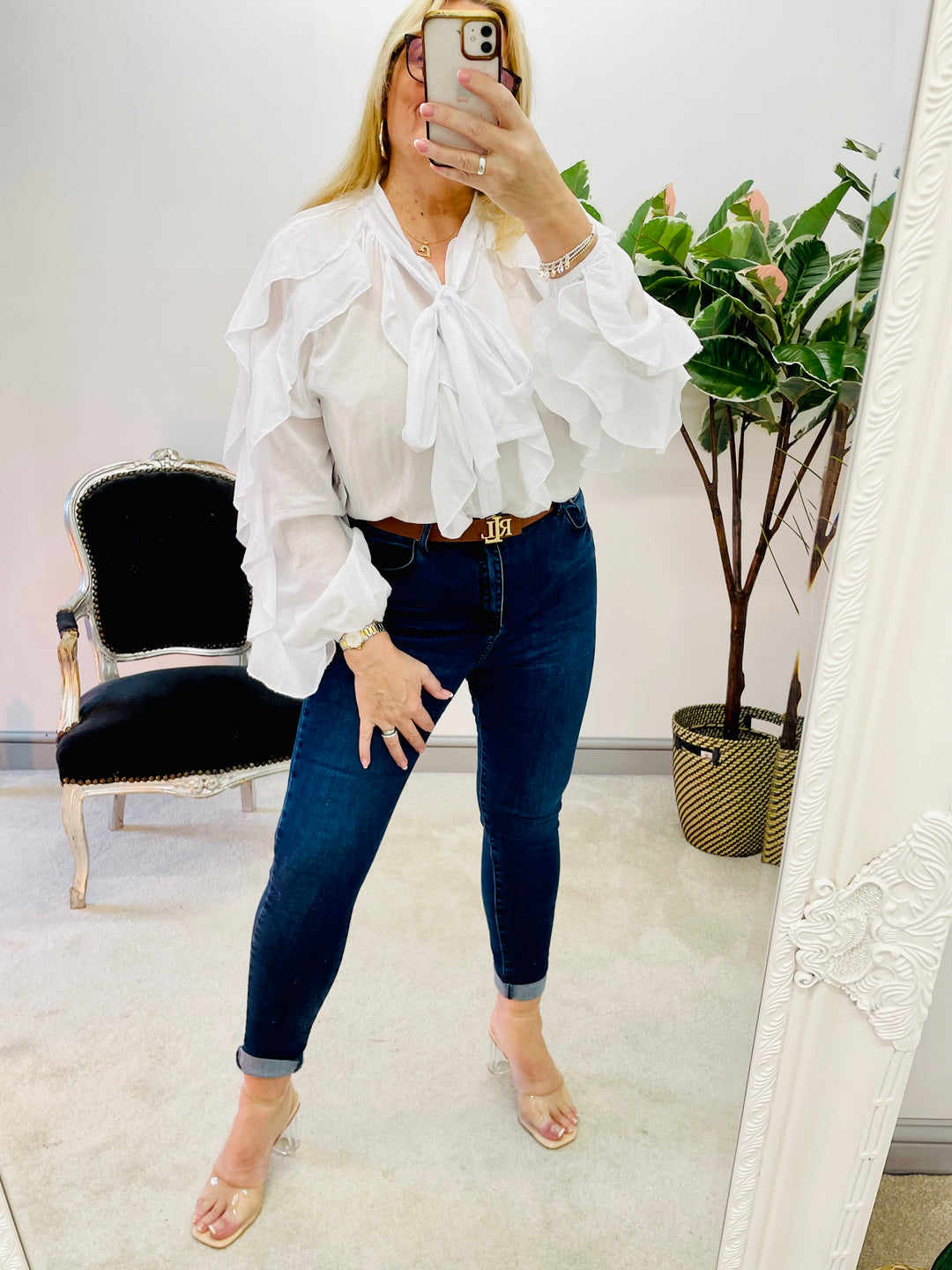 The WENDY white frill shirt