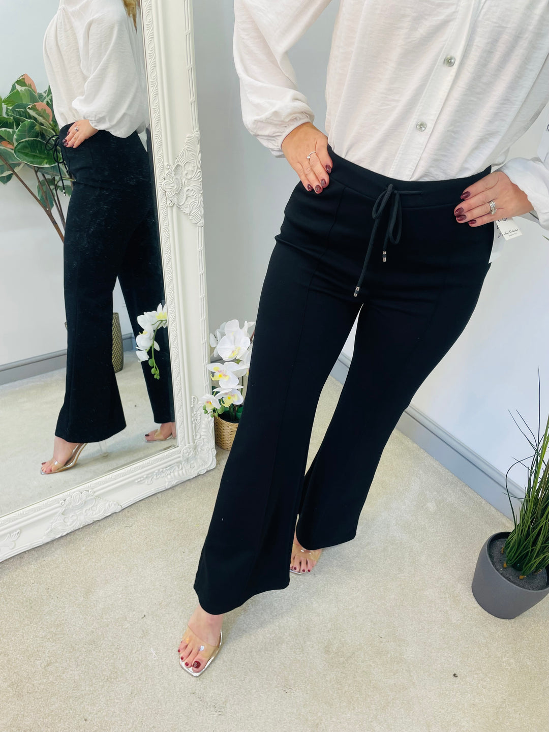 The LILY flared trousers - 4 colours