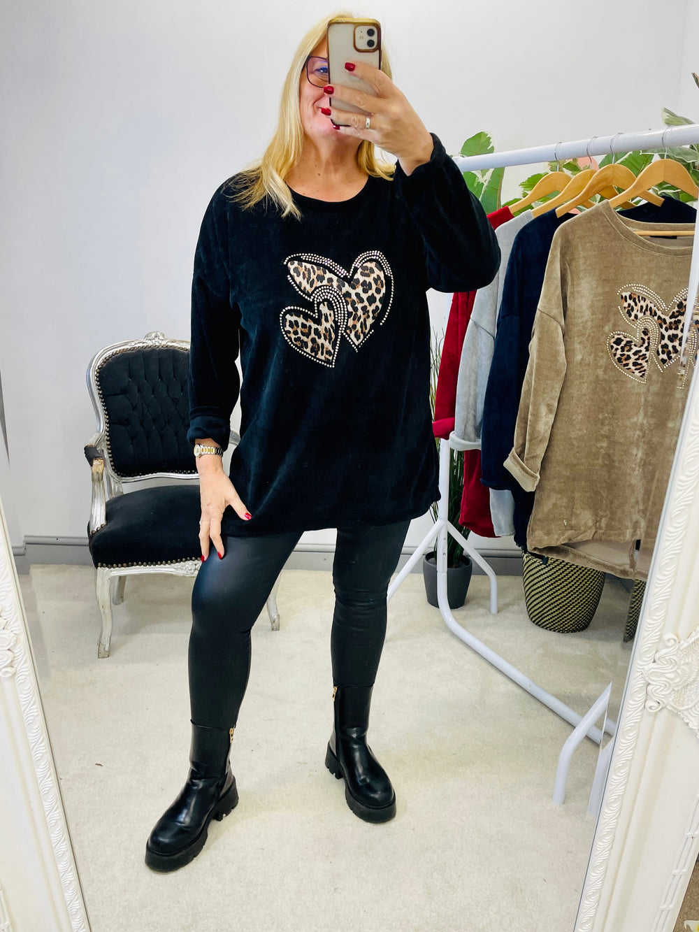 LADIES WOMENS BLACK VELOUR FEEL LEOPARD PRINT HEART TOP