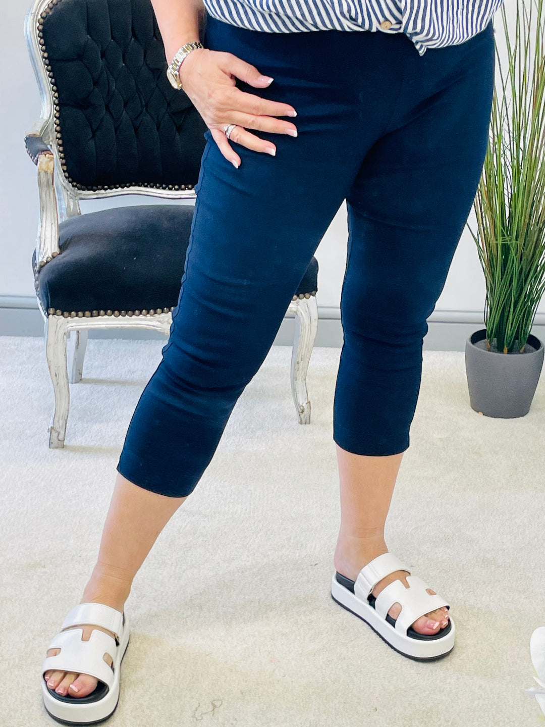 The RACHEL navy Capri trousers