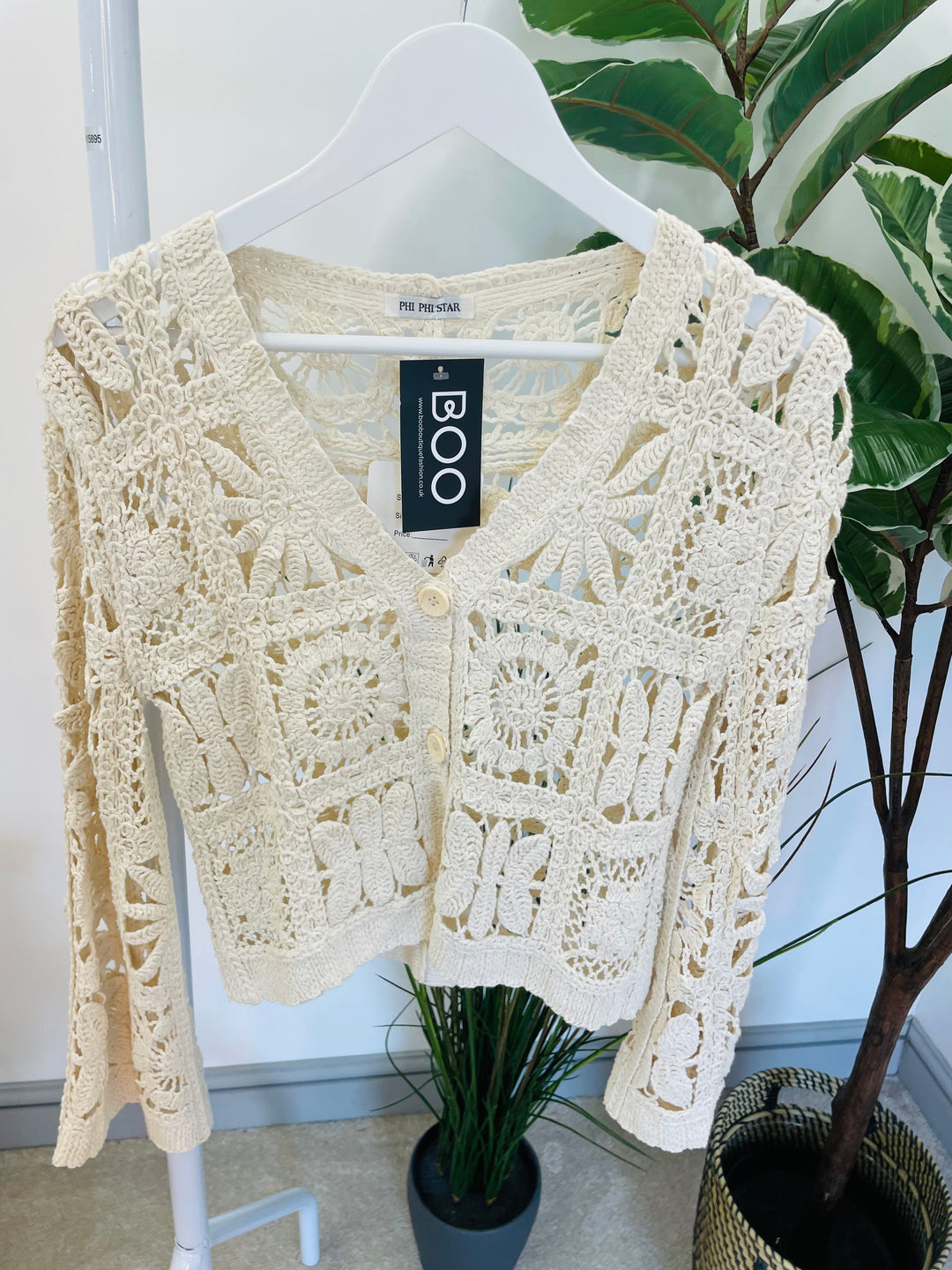 The PAULO crochet cardigan - 2 colours