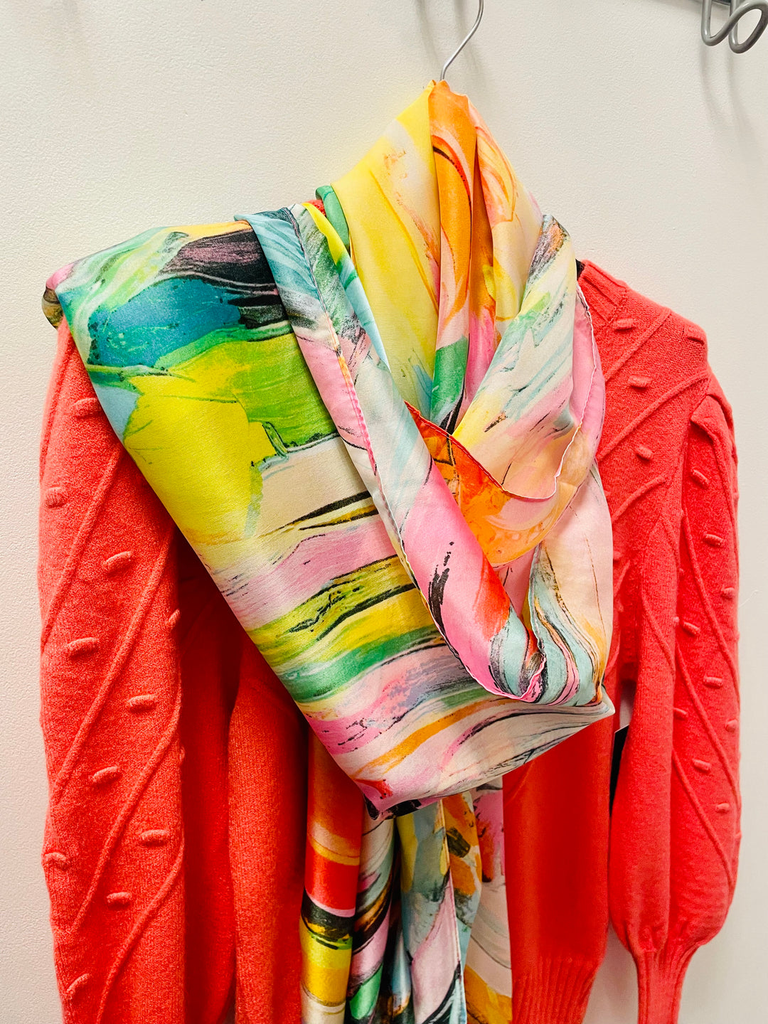 The ALICIA tie dye scarf - 5 colours