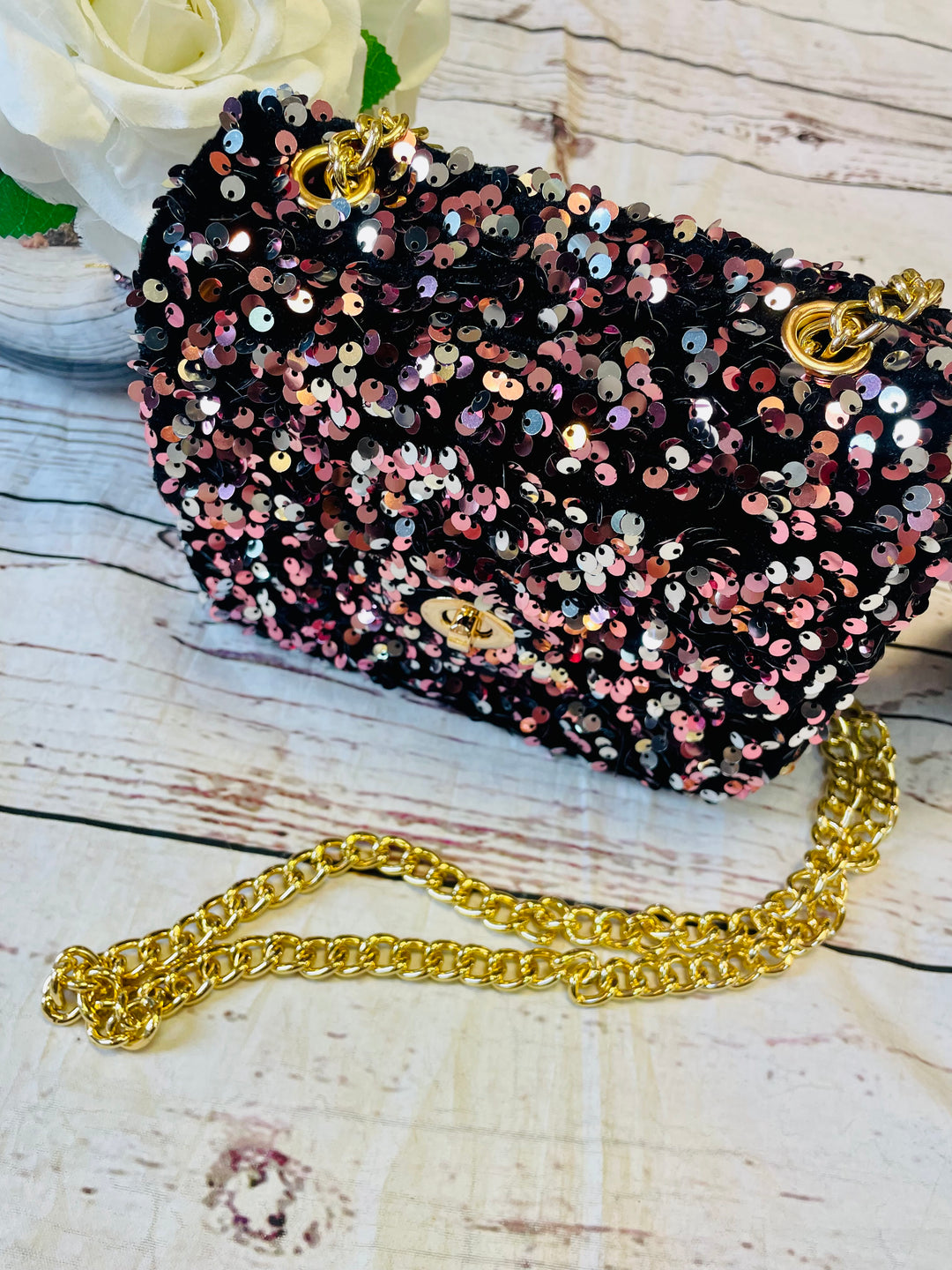 The HAPPY sequin bag - 2 colours