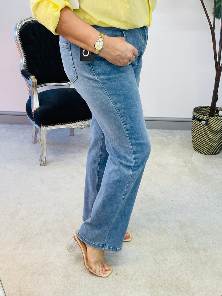 The MADELINE light denim wide leg jeans - sizes 6 to 14