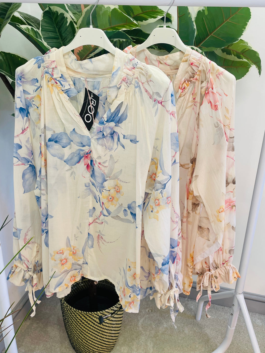 The WALLACE floral floaty top - 3 colours