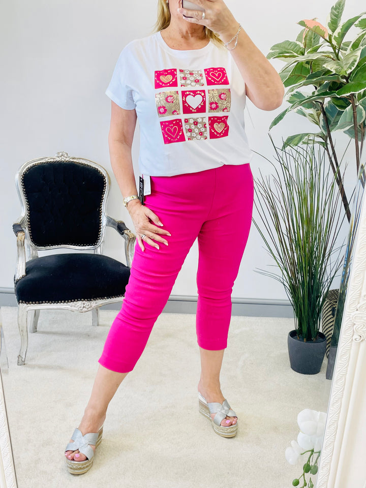 The RACHEL fuschia pink Capri trousers